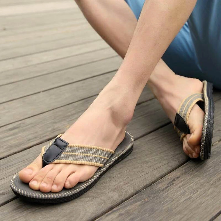 riviera-woven-flip-flops-grey